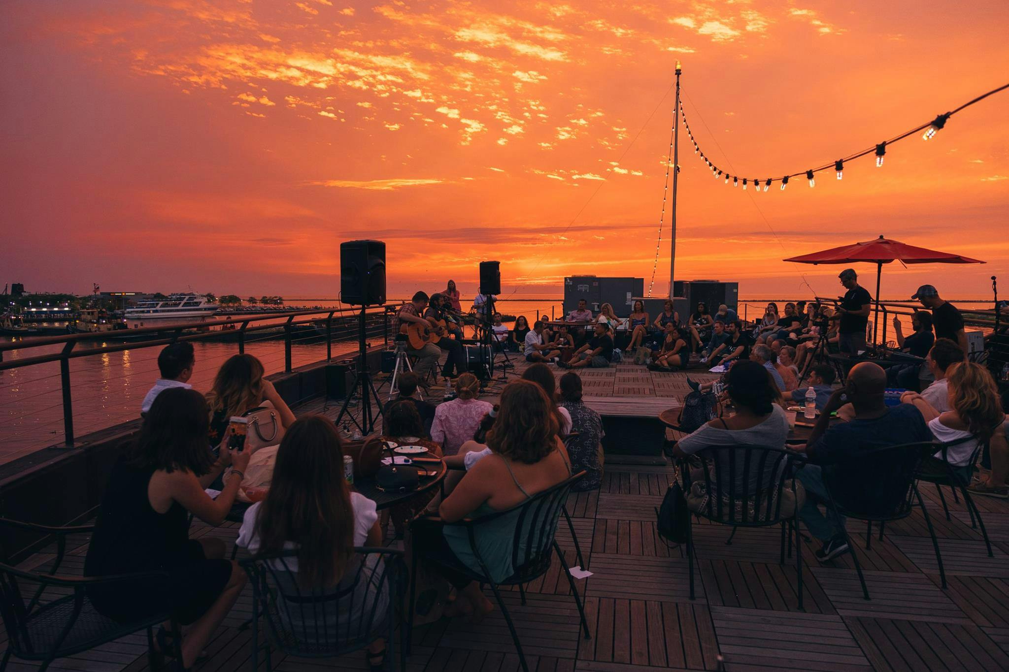 This summer, chase the sunset with Sofar. As golden hour settles over the Antwerp harbour, Brisa Rooftop transforms for one evening into an intimate setting for live music.