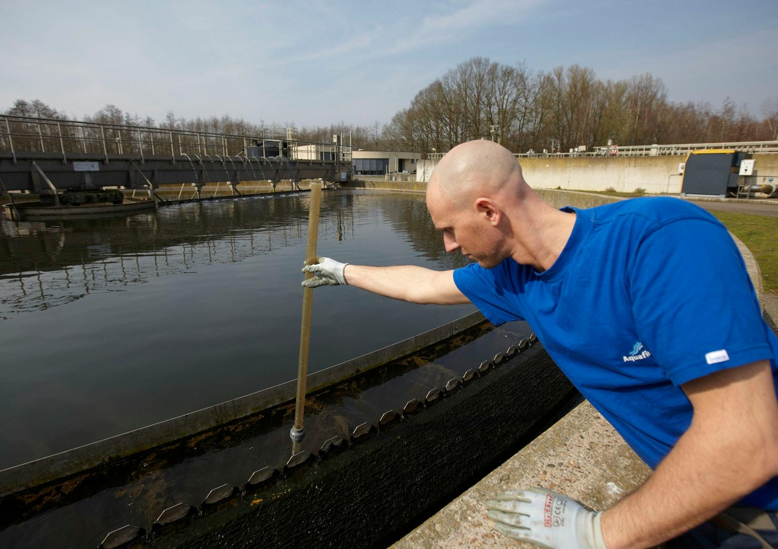 Volg de weg van vuil naar proper water