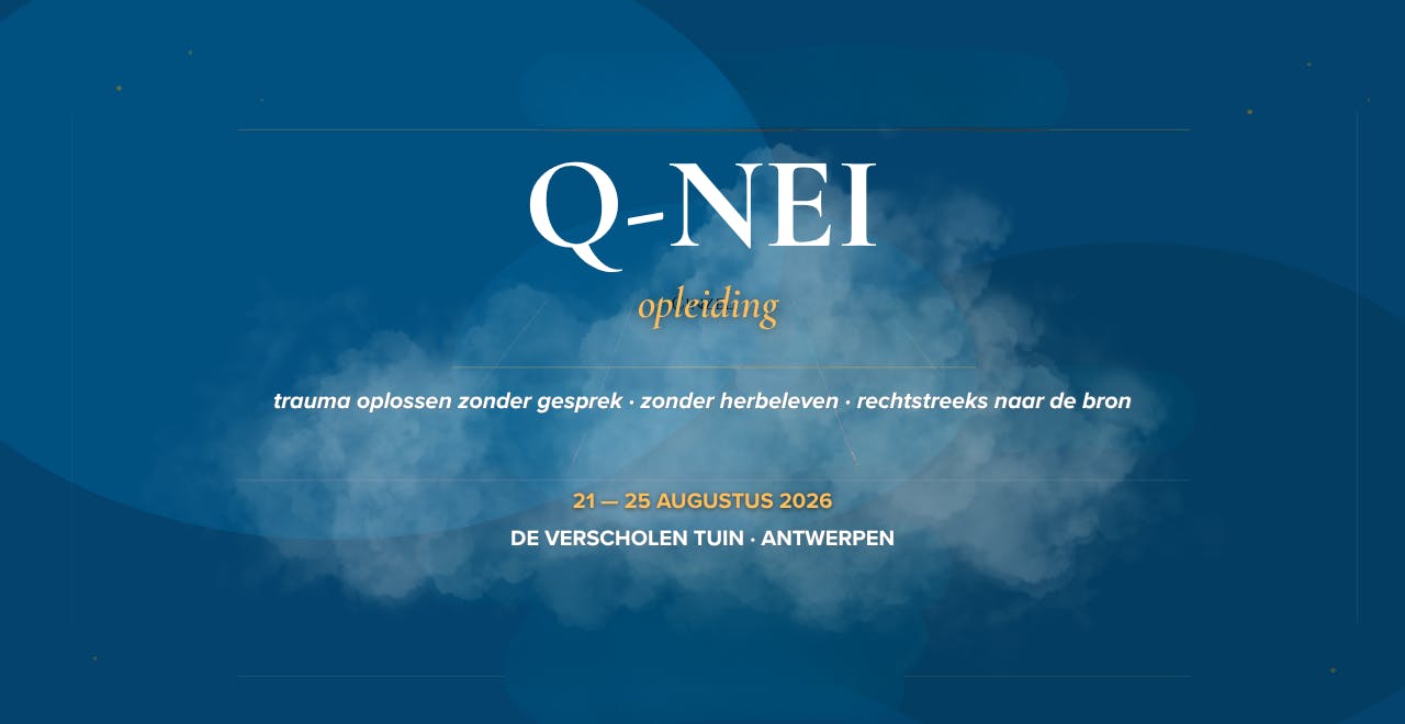 Titelblad Q_NEI opleiding op blauwe achtergrond met wolk